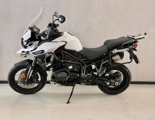 TRIUMPH TIGER EXPLORER XCA TRIUMPH TIGER EXPLORER XCA